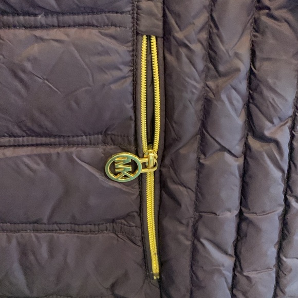 Michael Kors puffer - Picture 4 of 9
